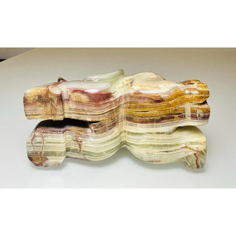 Hand Carved Onyx Elephant Figurine Natural Sculpture 5,3 in